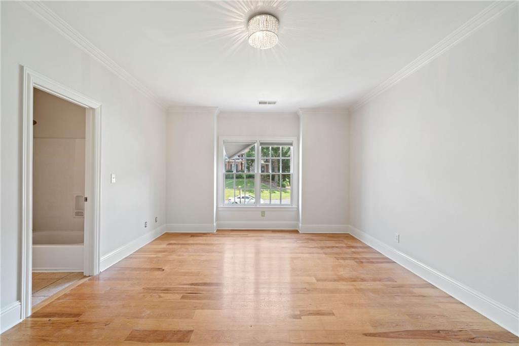 3770 Riverly Trace