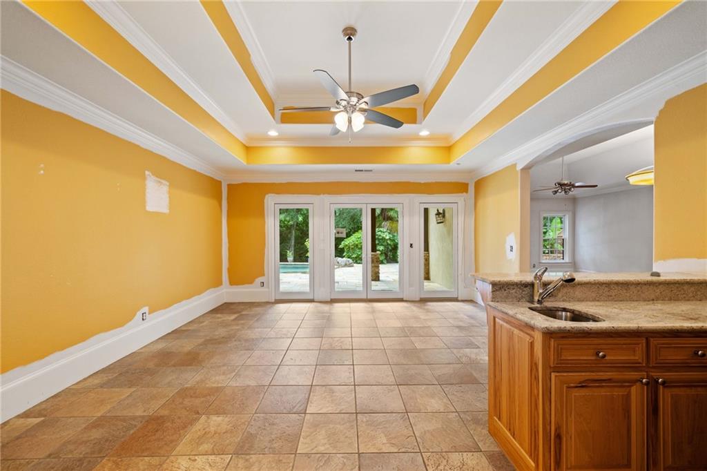 3770 Riverly Trace