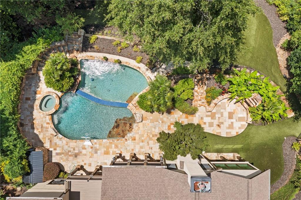 3770 Riverly Trace