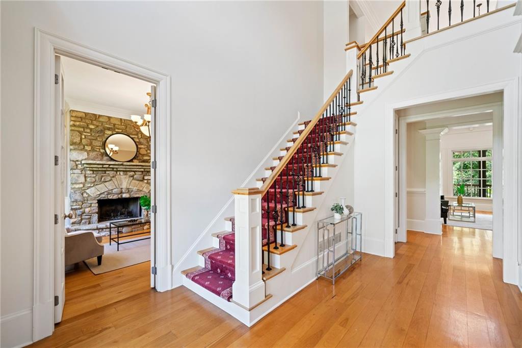 3770 Riverly Trace