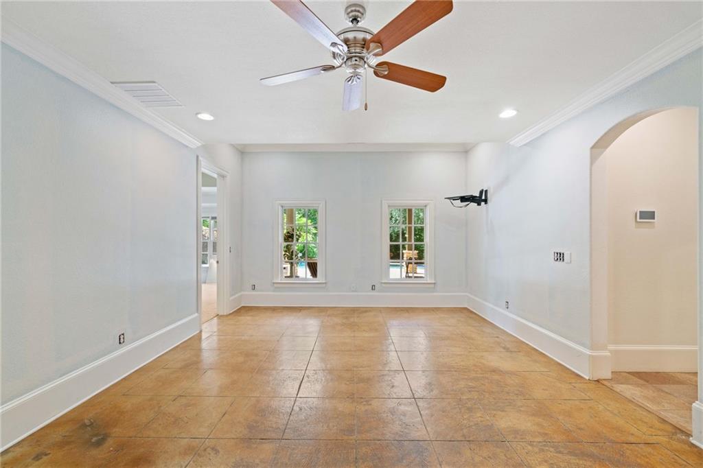 3770 Riverly Trace