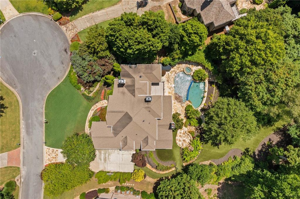 3770 Riverly Trace