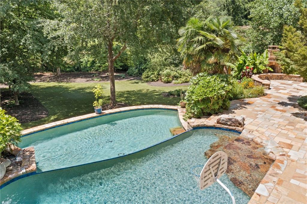3770 Riverly Trace