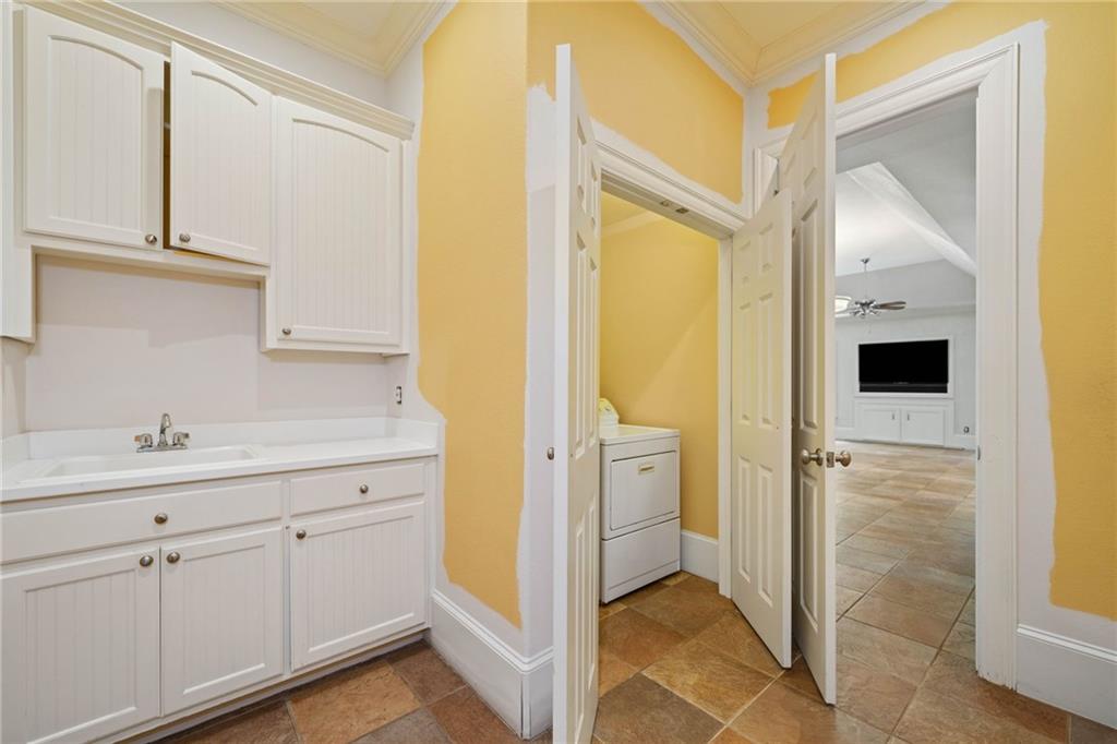3770 Riverly Trace