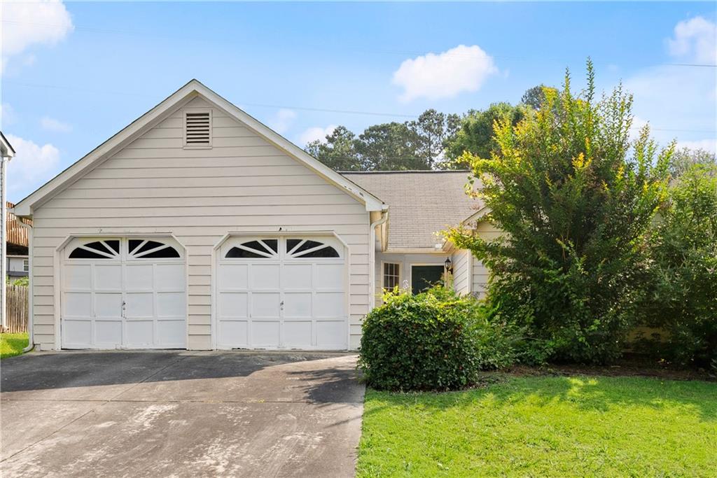 2806 Vintage Wood Way NW
