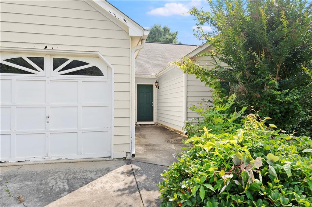 2806 Vintage Wood Way NW