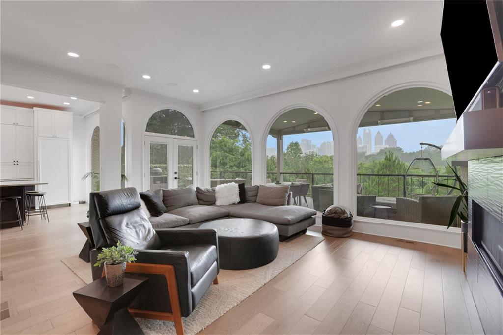 13 Highland Park Lane NE