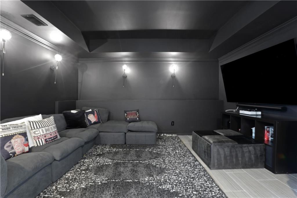 13 Highland Park Lane NE