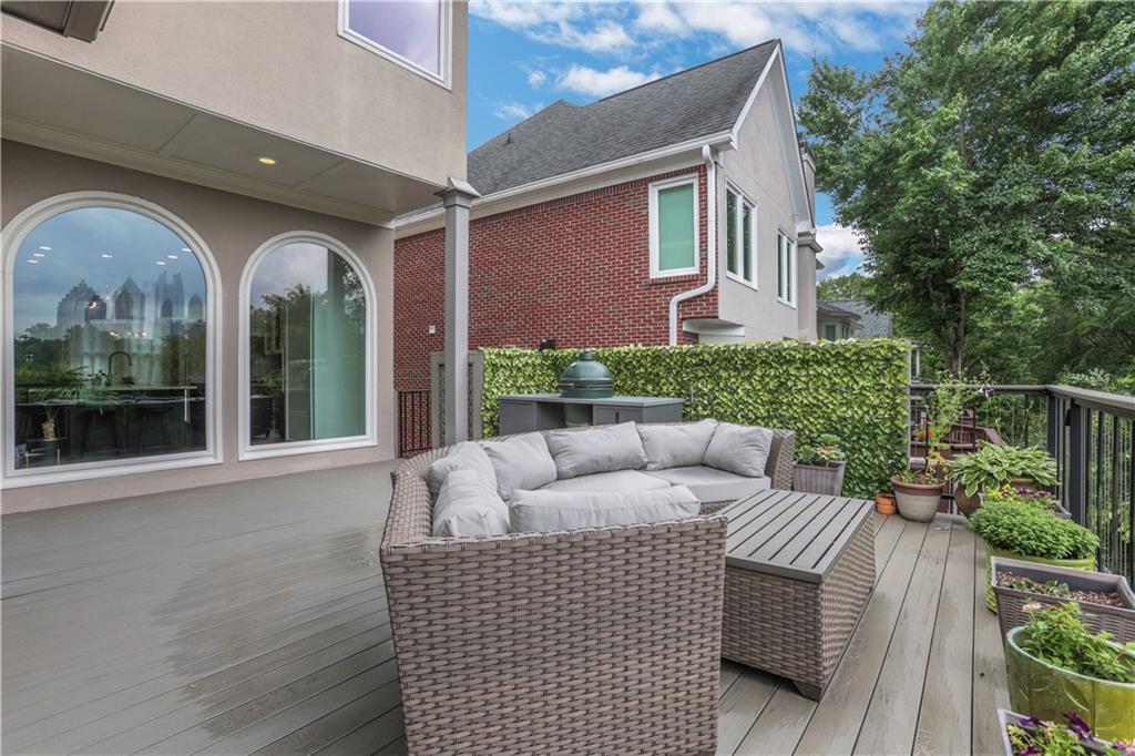 13 Highland Park Lane NE