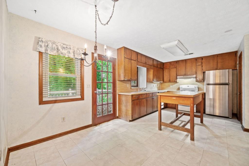 766 Lost Creek Circle
