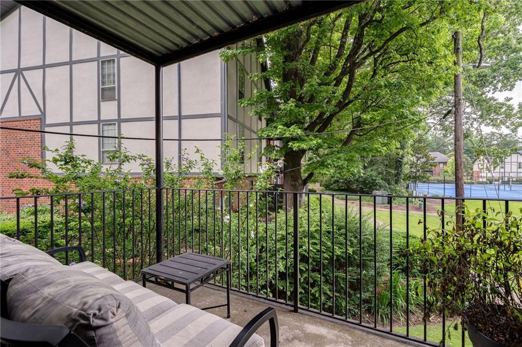 6851 Roswell Road Unit G3