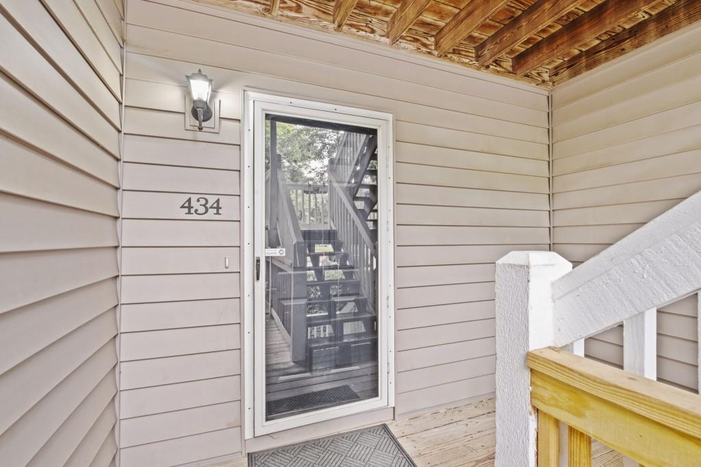 434 Teal Court