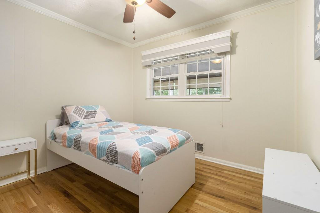 1134 Roscoe Road
