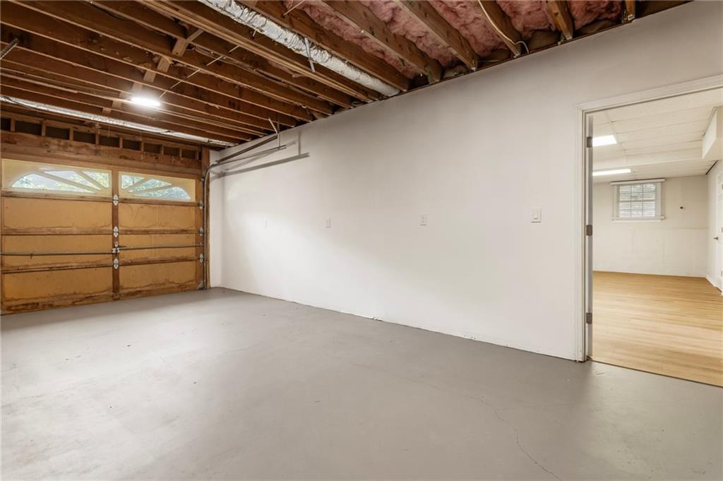 251 Waller Circle NW