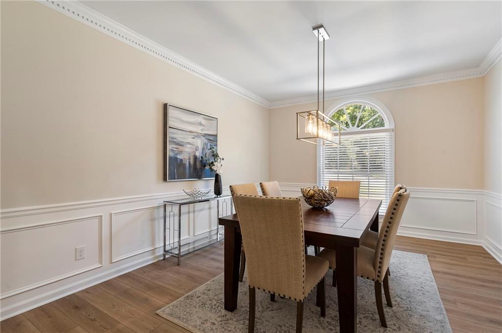 251 Waller Circle NW