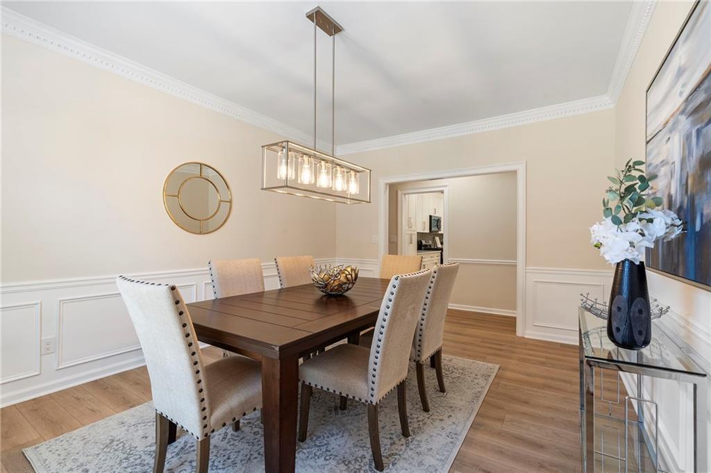 251 Waller Circle NW