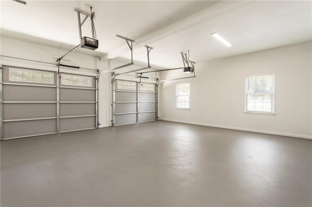 251 Waller Circle NW