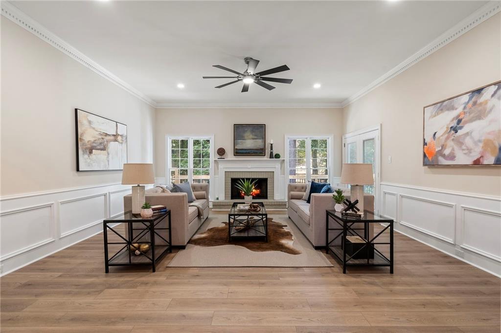 251 Waller Circle NW