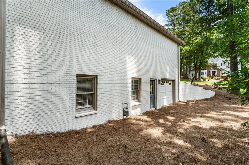 251 Waller Circle NW