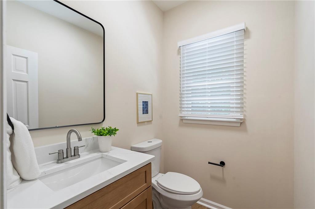 251 Waller Circle NW