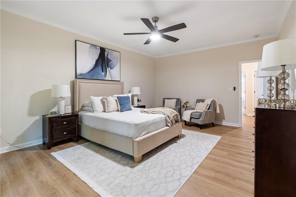 251 Waller Circle NW