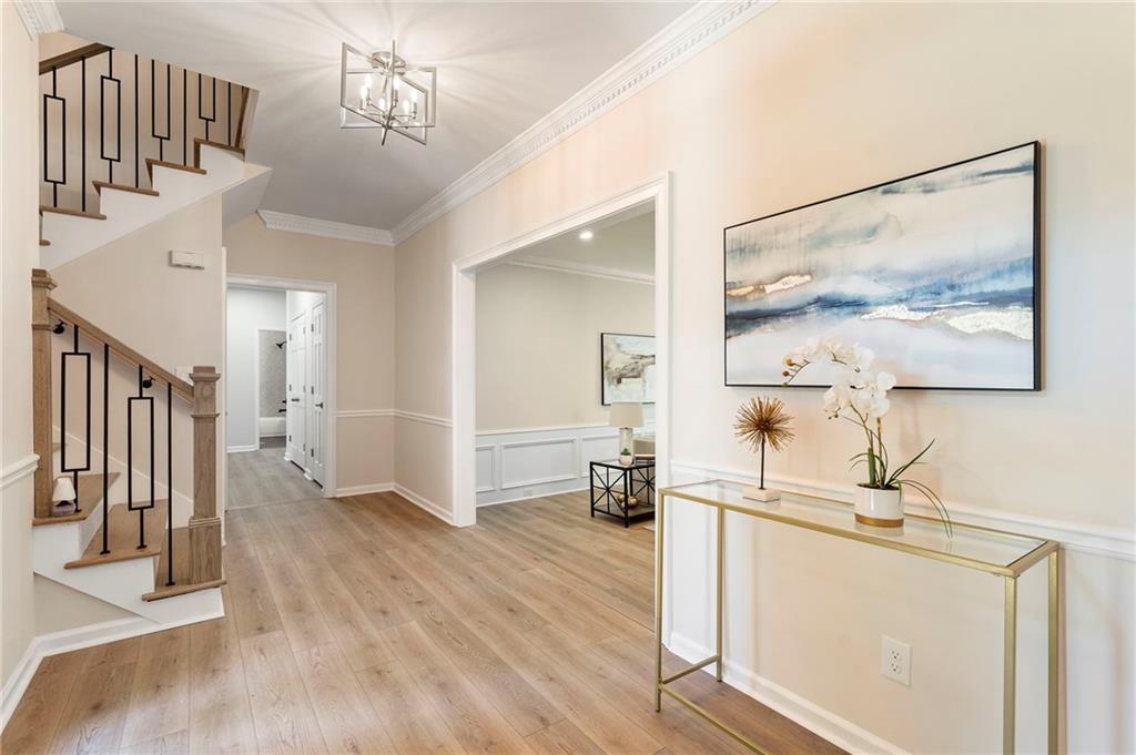 251 Waller Circle NW