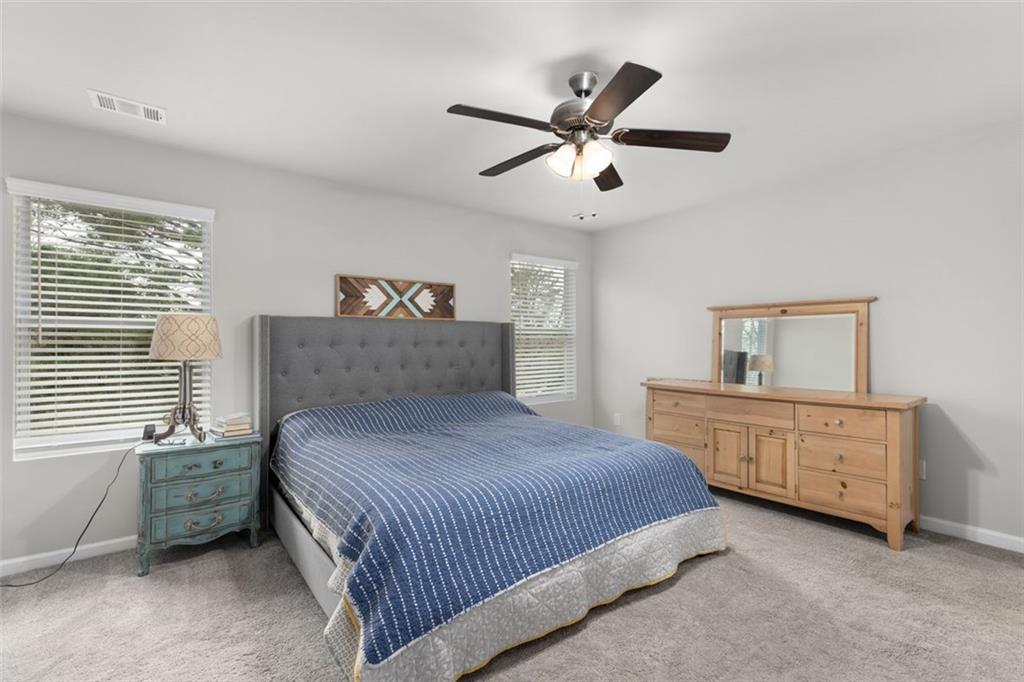 9122 GOLFVIEW Circle