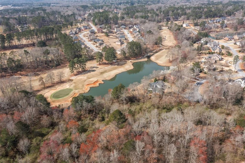 9122 GOLFVIEW Circle