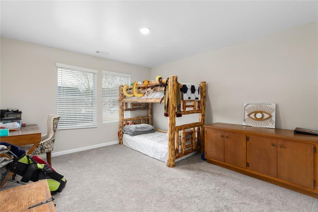 9122 GOLFVIEW Circle