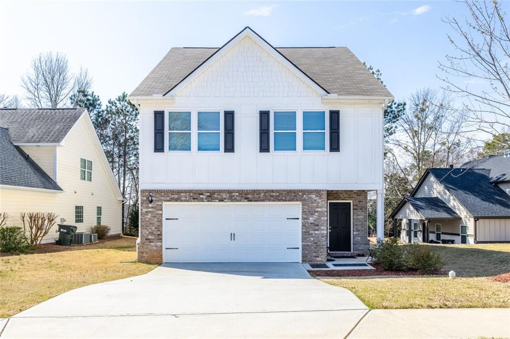 9122 GOLFVIEW Circle