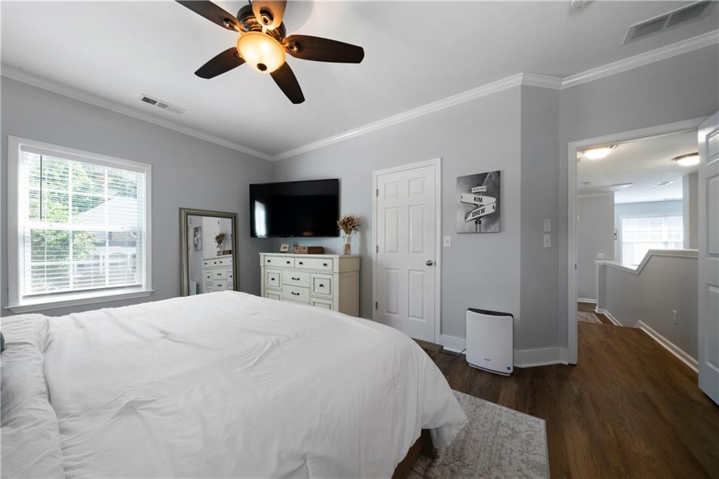 203 Longwood Crossing