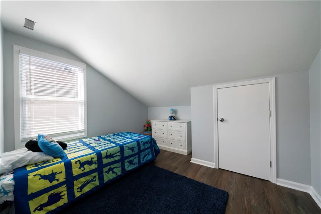 203 Longwood Crossing