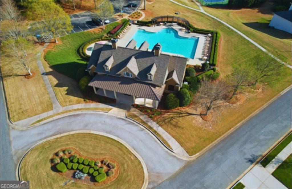 203 Longwood Crossing