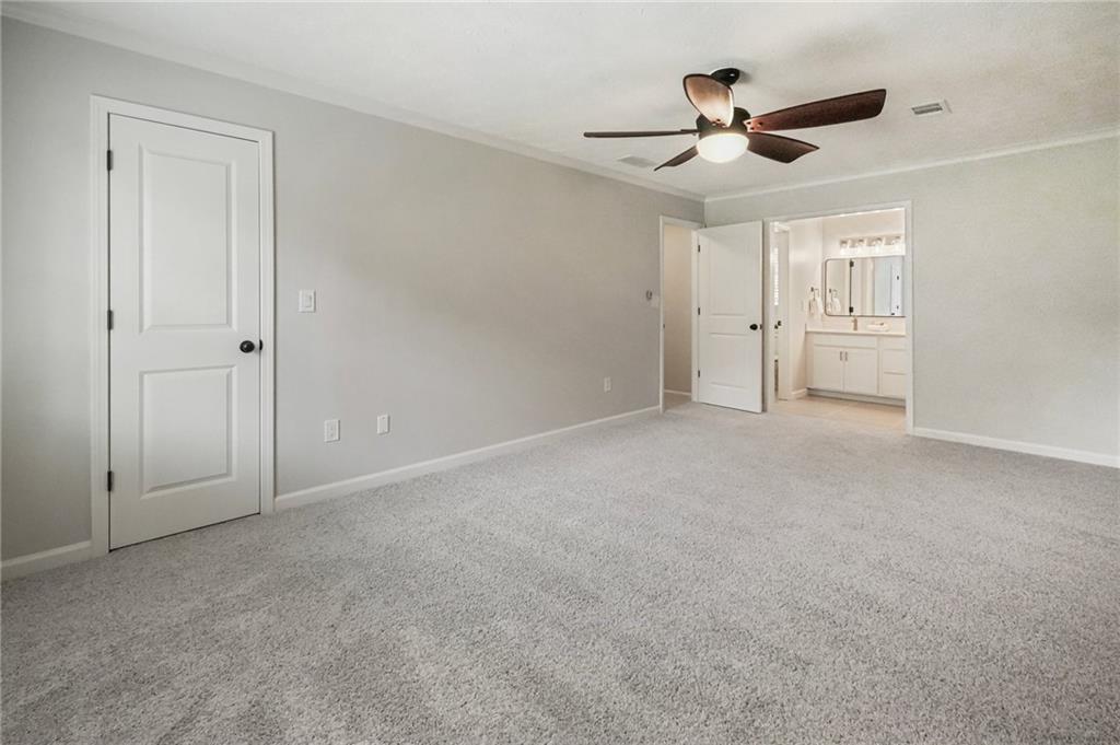 5663 SEVILLE Lane