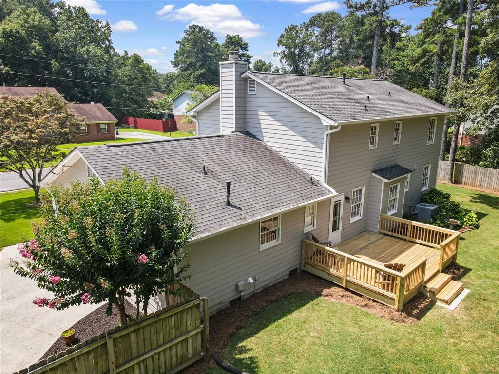 5663 SEVILLE Lane