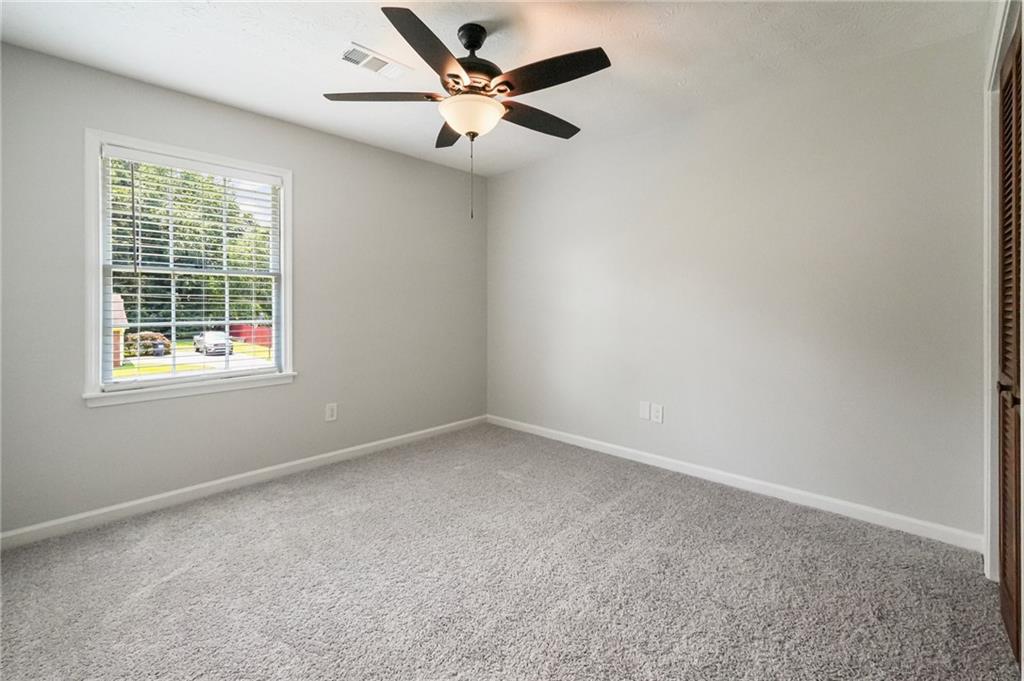 5663 SEVILLE Lane