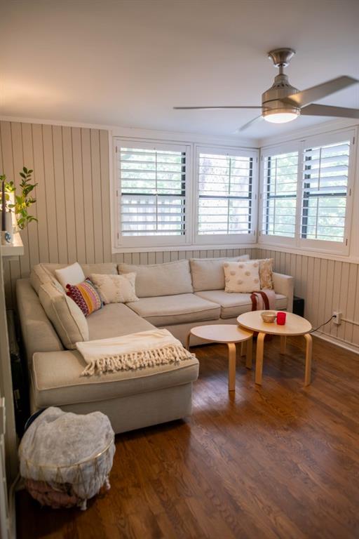37 La Rue Place NW
