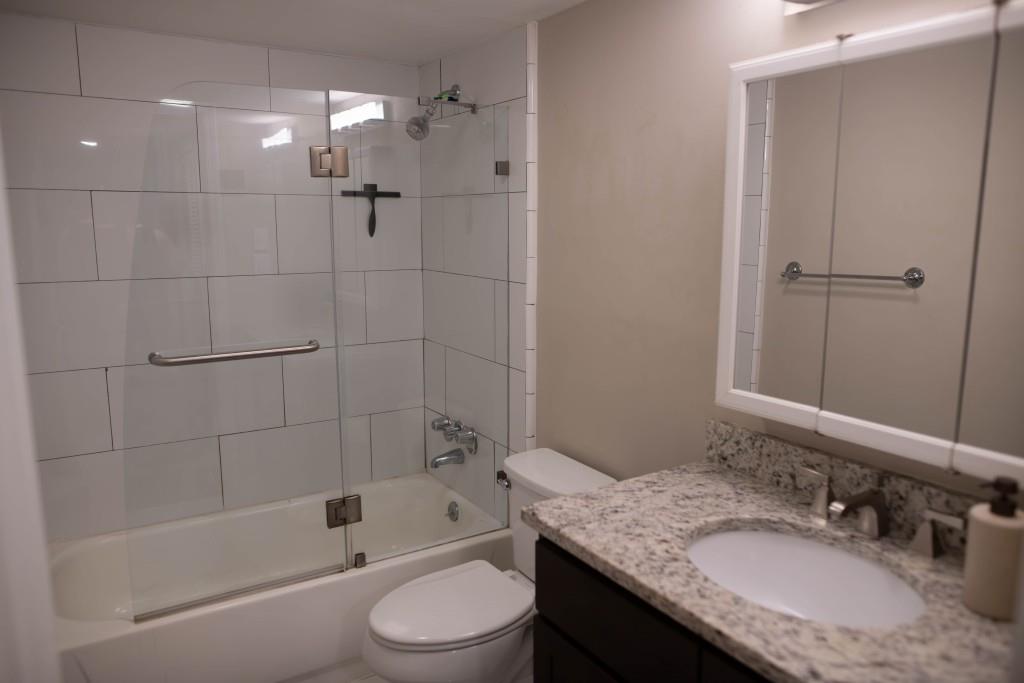 37 La Rue Place NW