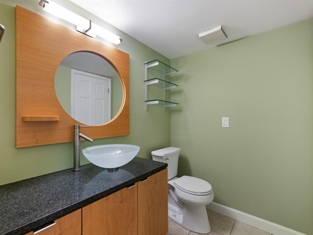 1355 E Rock Springs Road NE