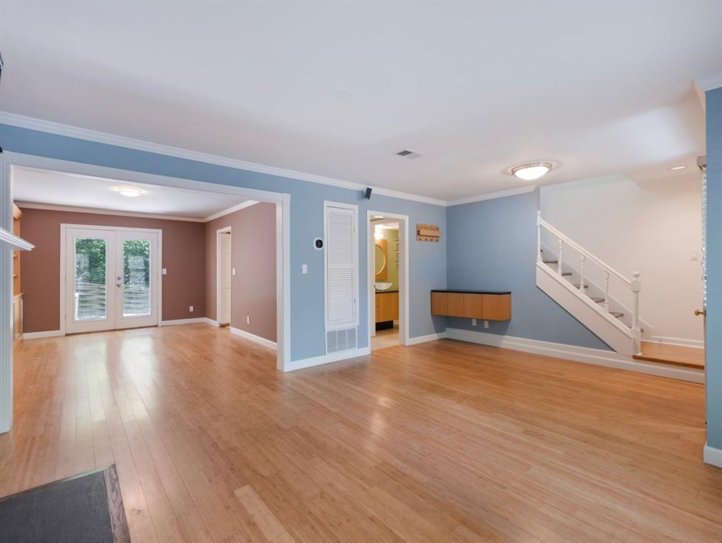 1355 E Rock Springs Road NE