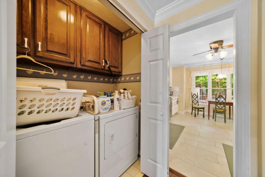 3120 Henderson Walk
