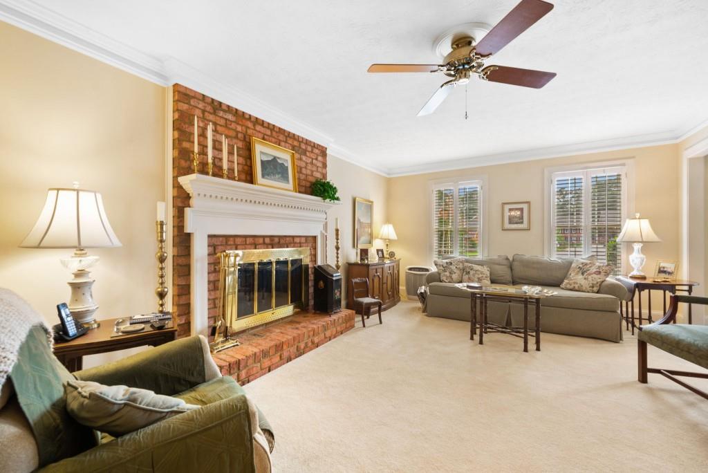 3120 Henderson Walk
