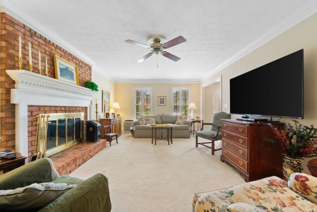 3120 Henderson Walk