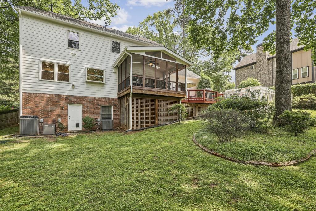1151 Roxboro Cove NE