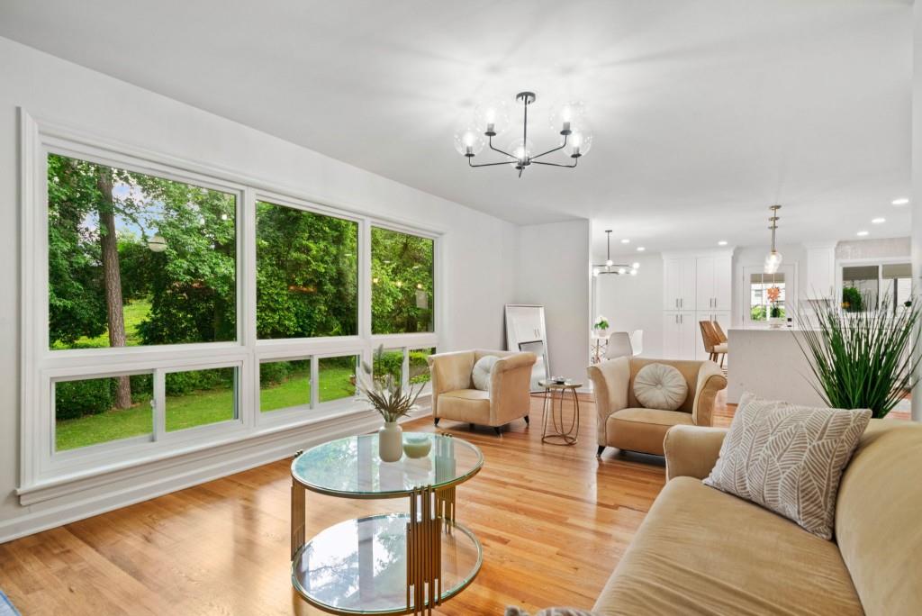 3222 Edgemont Way