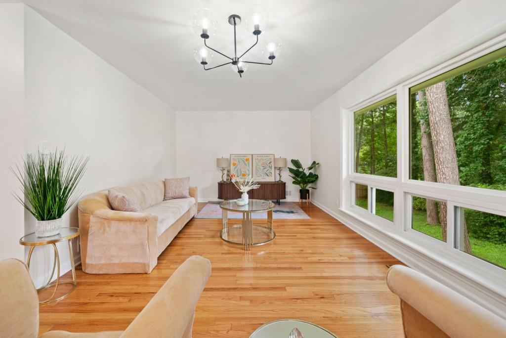 3222 Edgemont Way