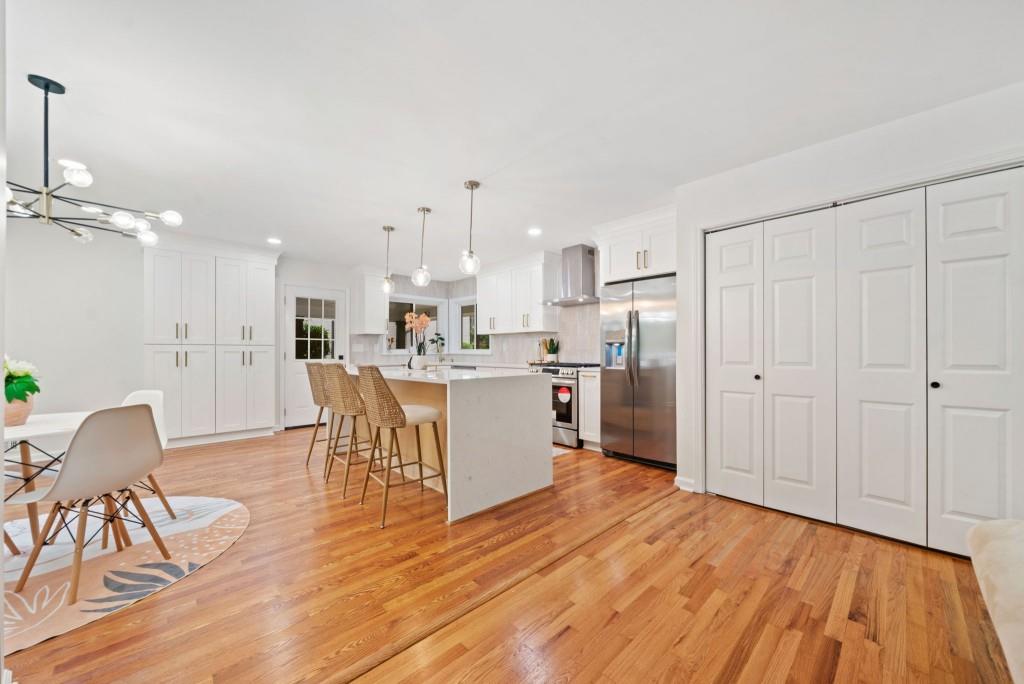 3222 Edgemont Way