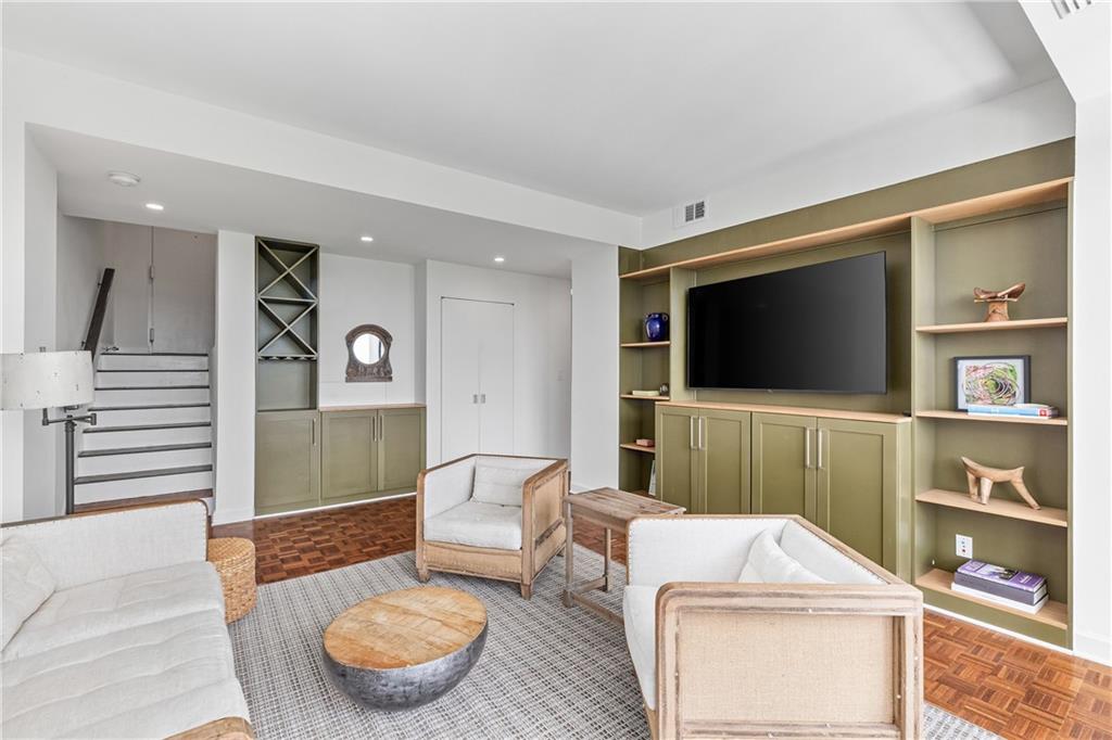 145 15th Street NE Unit 1209