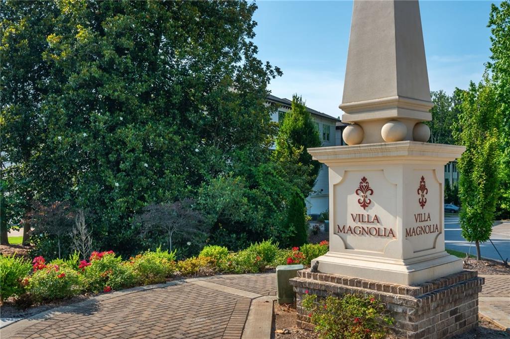 100 Villa Magnolia Lane