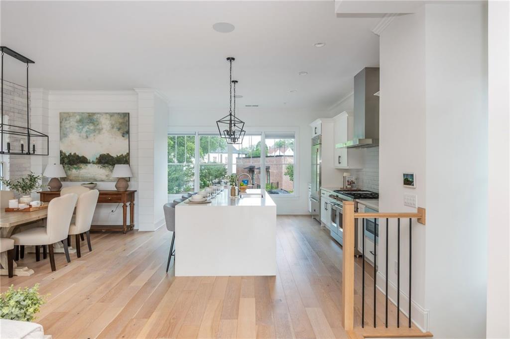 100 Villa Magnolia Lane